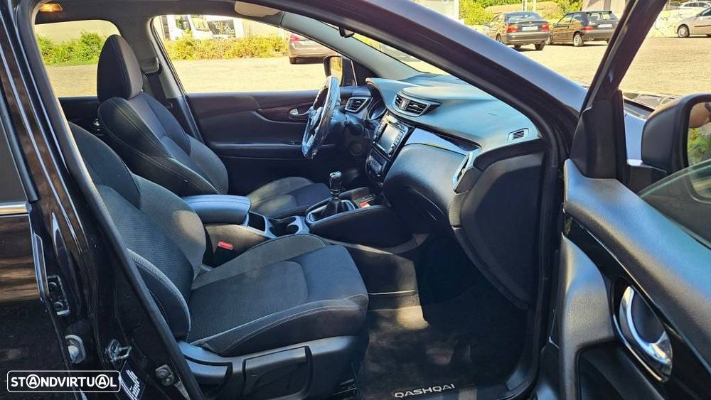 Nissan Qashqai 1.6 dCi TEKNA+ - 16