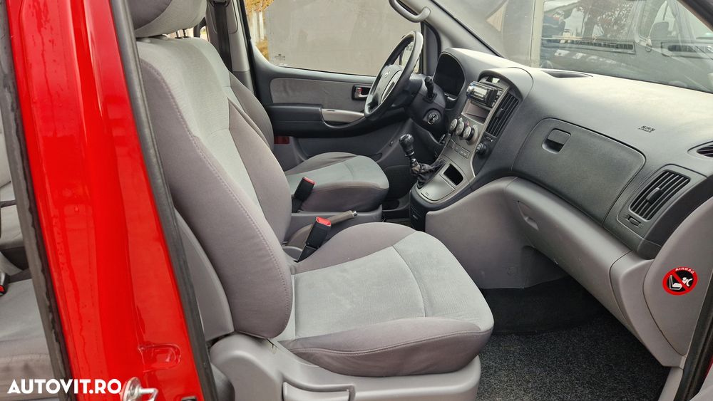 Hyundai H-1 H1 Highway - 8