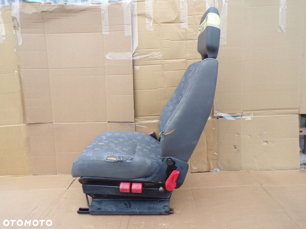 SPRINTER 901 903 VW LT 96-- FOTEL PRZEDNI KIEROWCY - 11