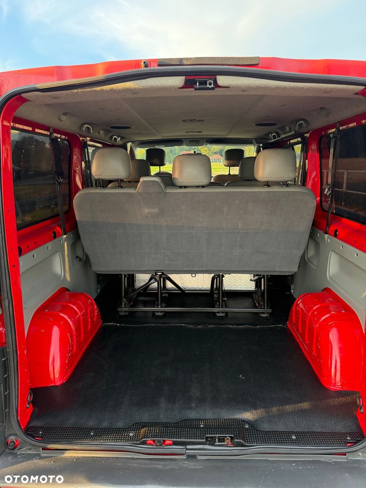 Renault Trafic - 13