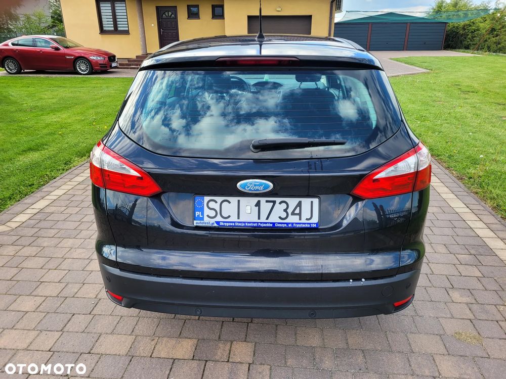 Ford Focus 1.6 TDCi DPF SYNC Edition - 4