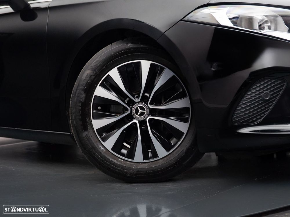 Mercedes-Benz A 200 Limousine Style Aut. - 9