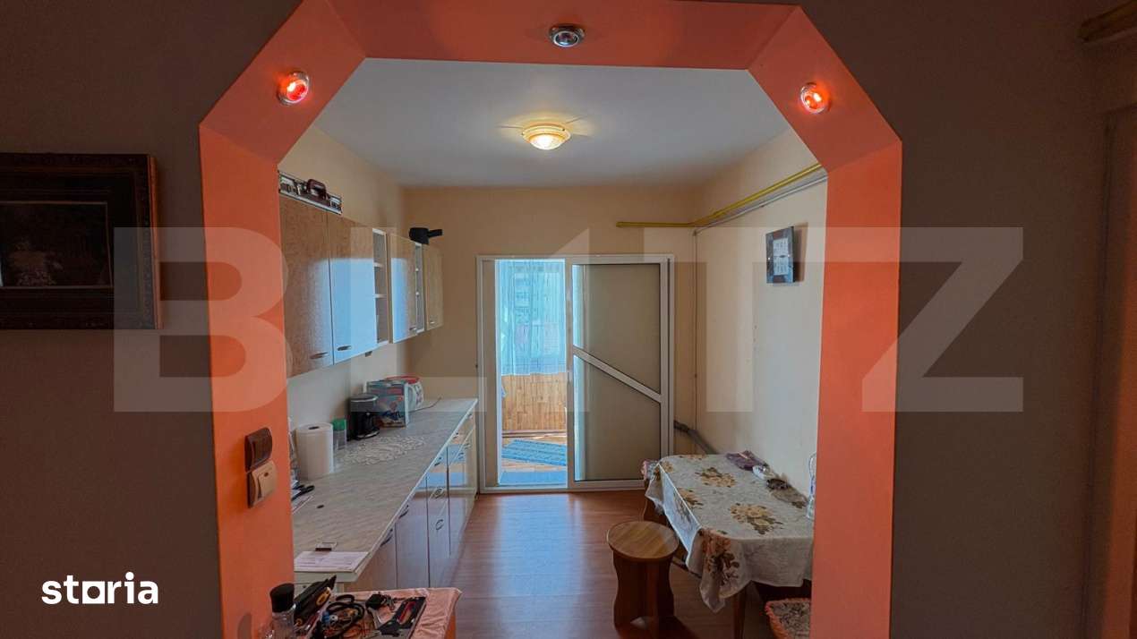 Apartament 2 camere, 49 mp, decomandat etajul 2, Rovinari — fotografia 1