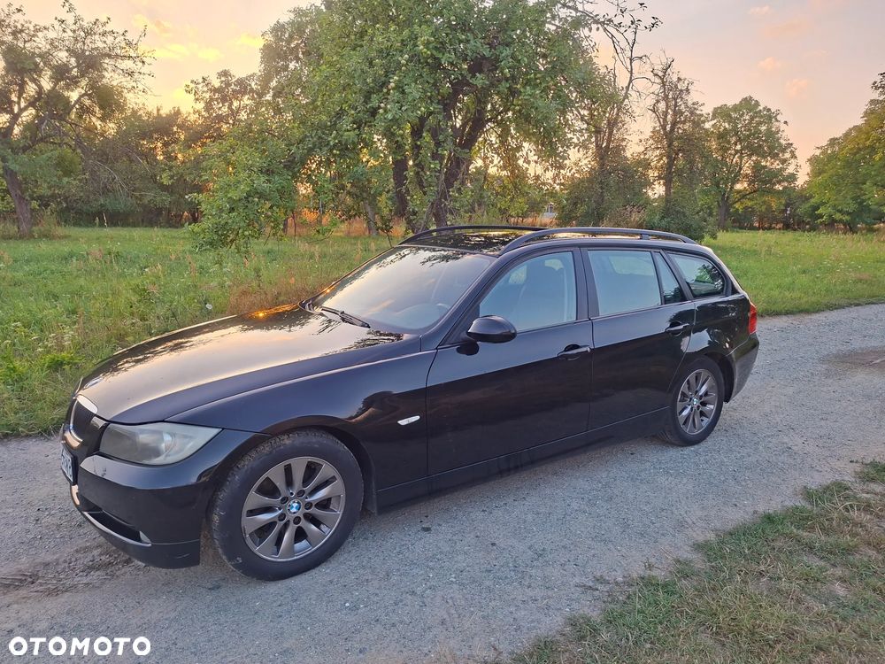 BMW Seria 3 318d DPF - 2