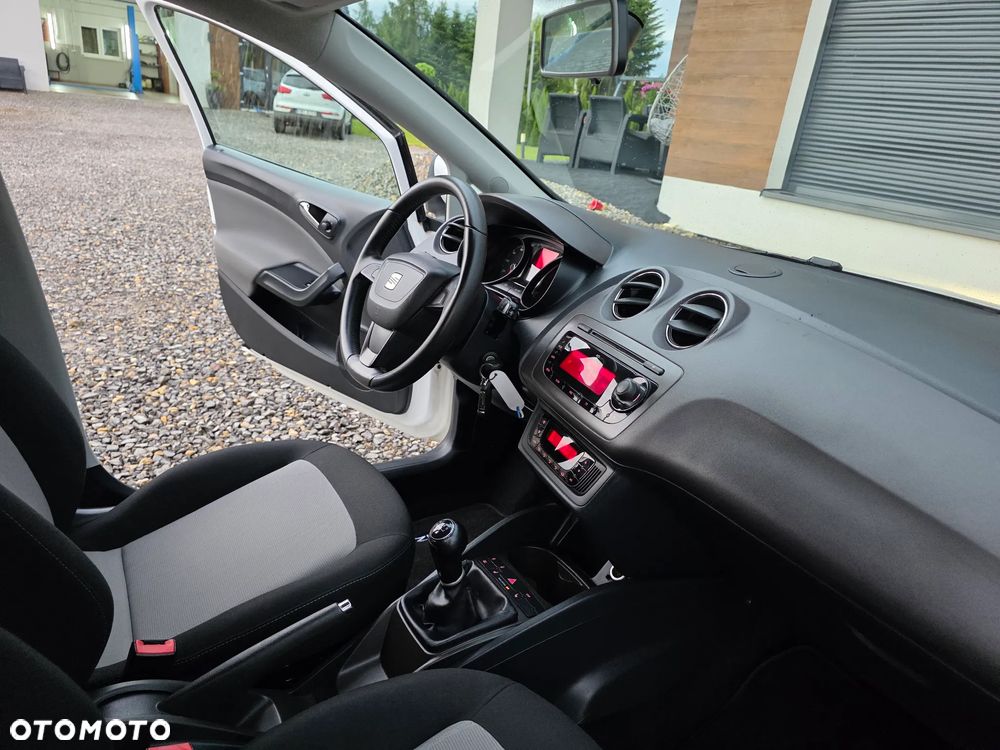 Seat Ibiza 1.4 16V Style - 28
