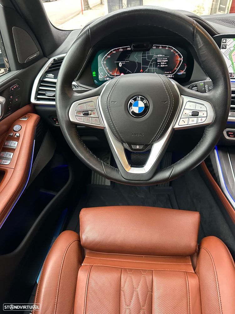 BMW X7 40 d xDrive - 32
