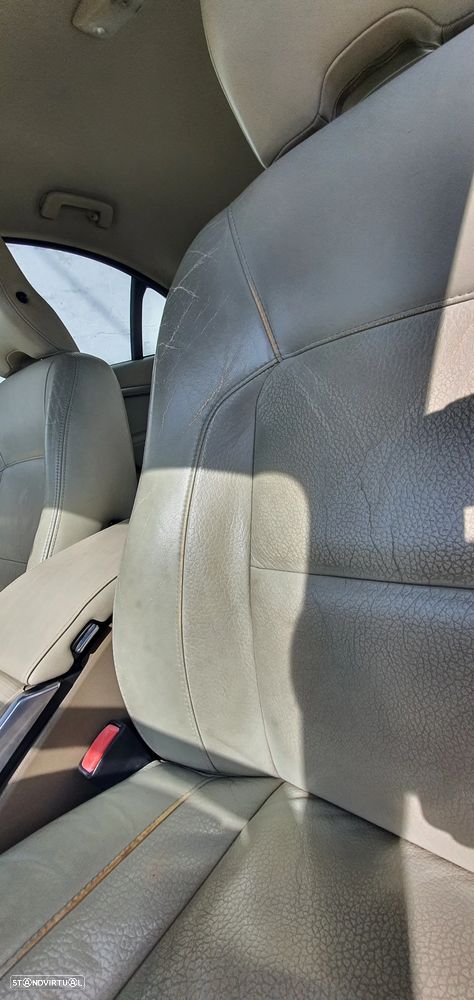 Volvo S80 2.4 D5 Summum Geartronic - 18