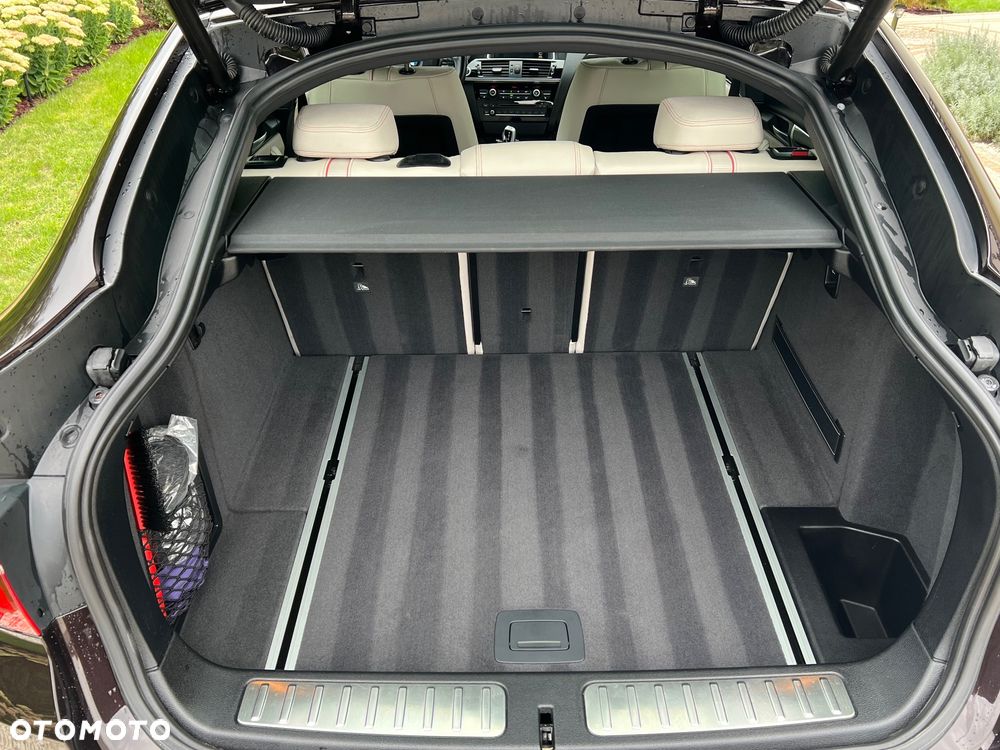 BMW X4 xDrive20d - 29
