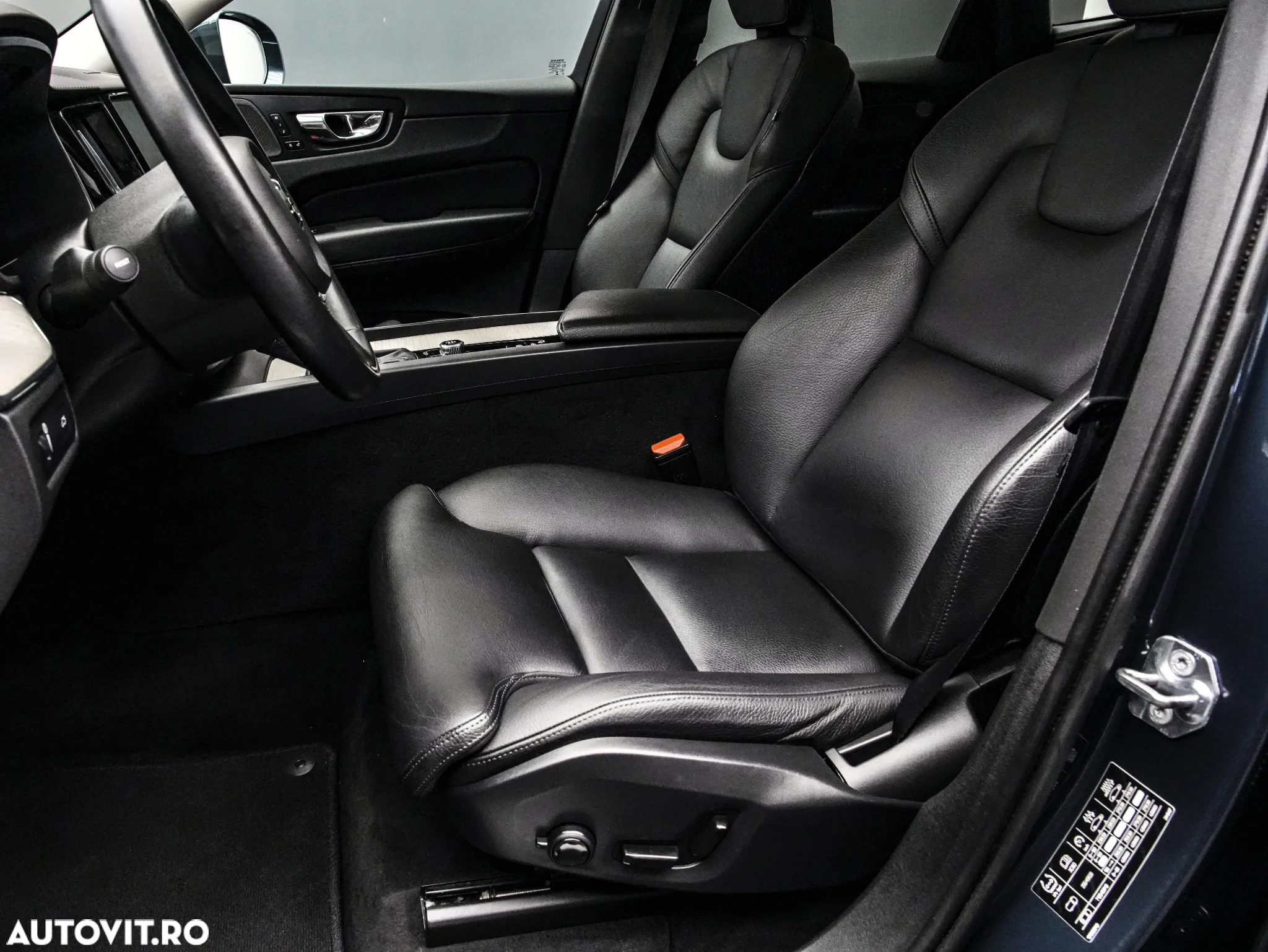 Volvo XC 60 D4 Inscription - 14