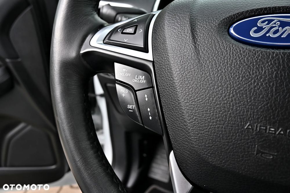 Ford Galaxy 2.0 TDCi Bi-Turbo Titanium PowerShift - 32