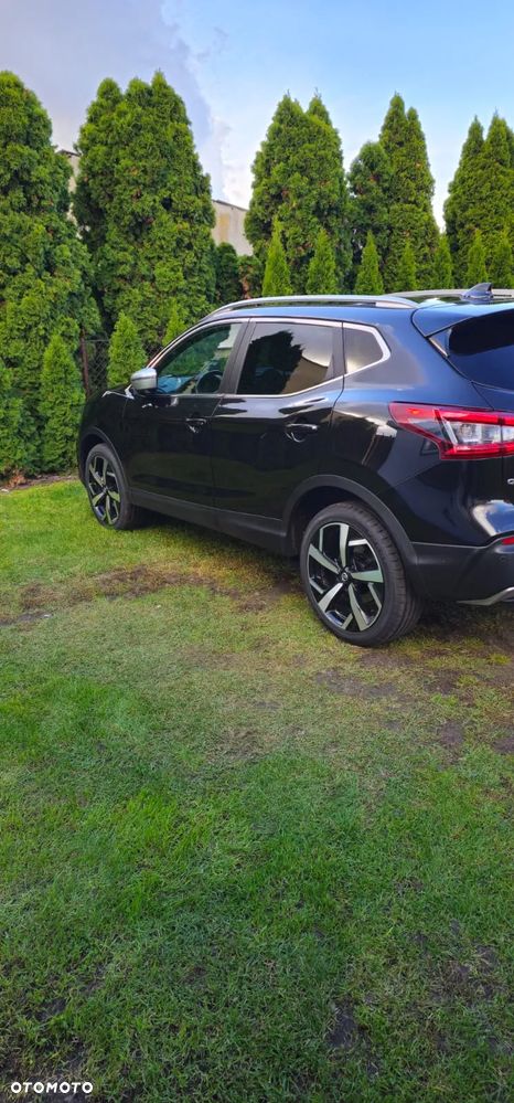 Nissan Qashqai 1.6 DIG-T TEKNA+ - 4