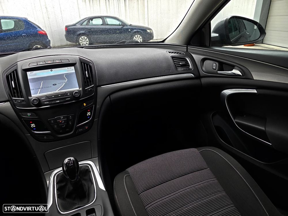 Opel Insignia Sports Tourer 1.6 CDTi Executive S/S - 34