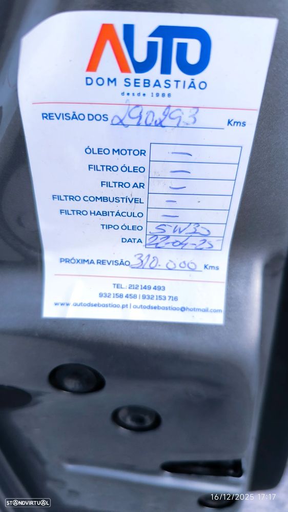 VW Passat 1.9 TDi Highline - 49