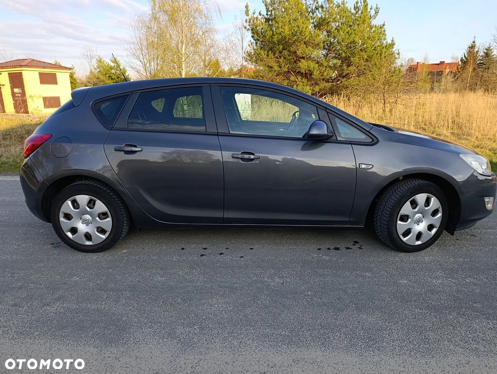 Opel Astra 1.6 Catch me - 8