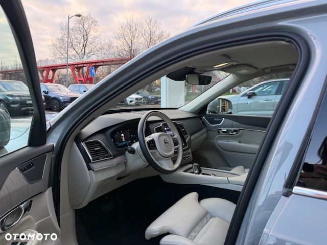 Volvo XC 90 B5 B AWD Core - 24