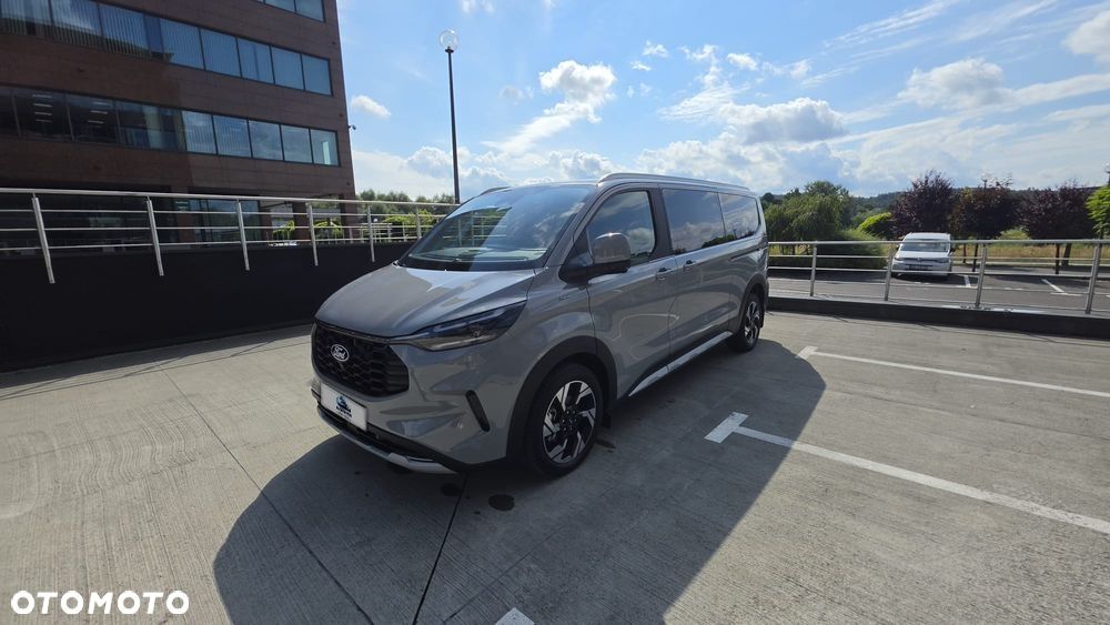 Ford Tourneo Custom - 18