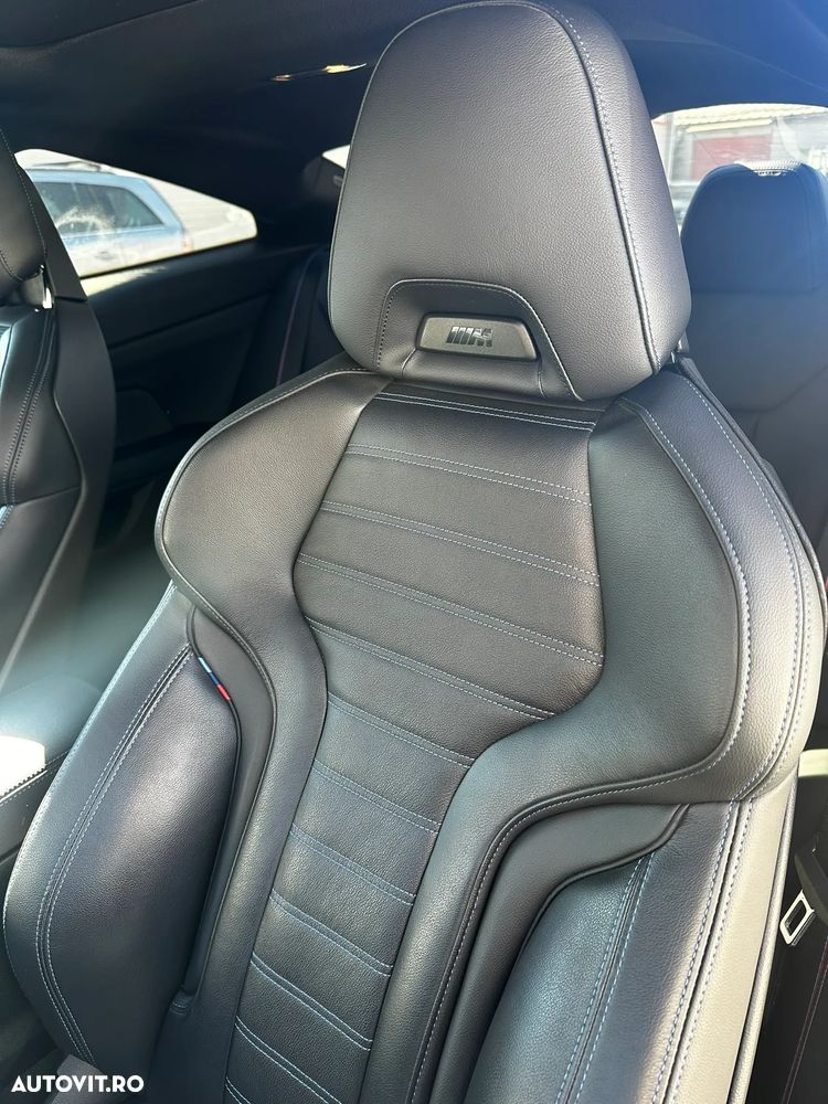 BMW M4 M440i xDrive AT MHEV - 10