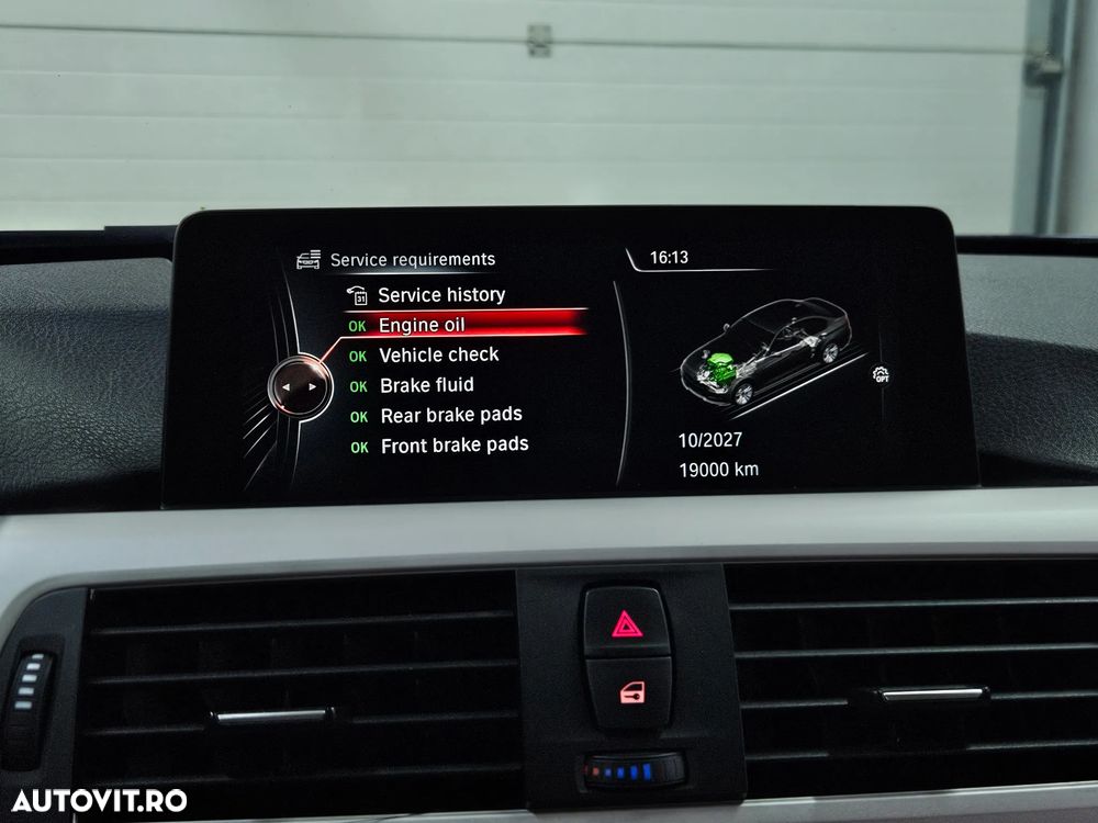 BMW Seria 3 320d Aut. Sport Line - 17