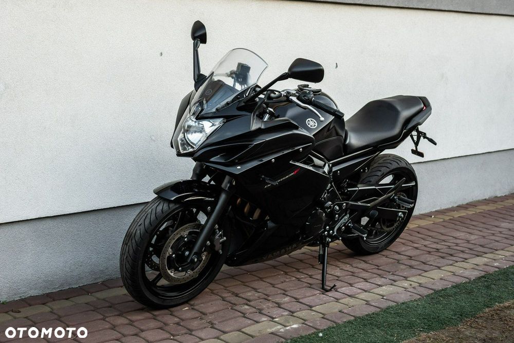 Yamaha XJ - 8