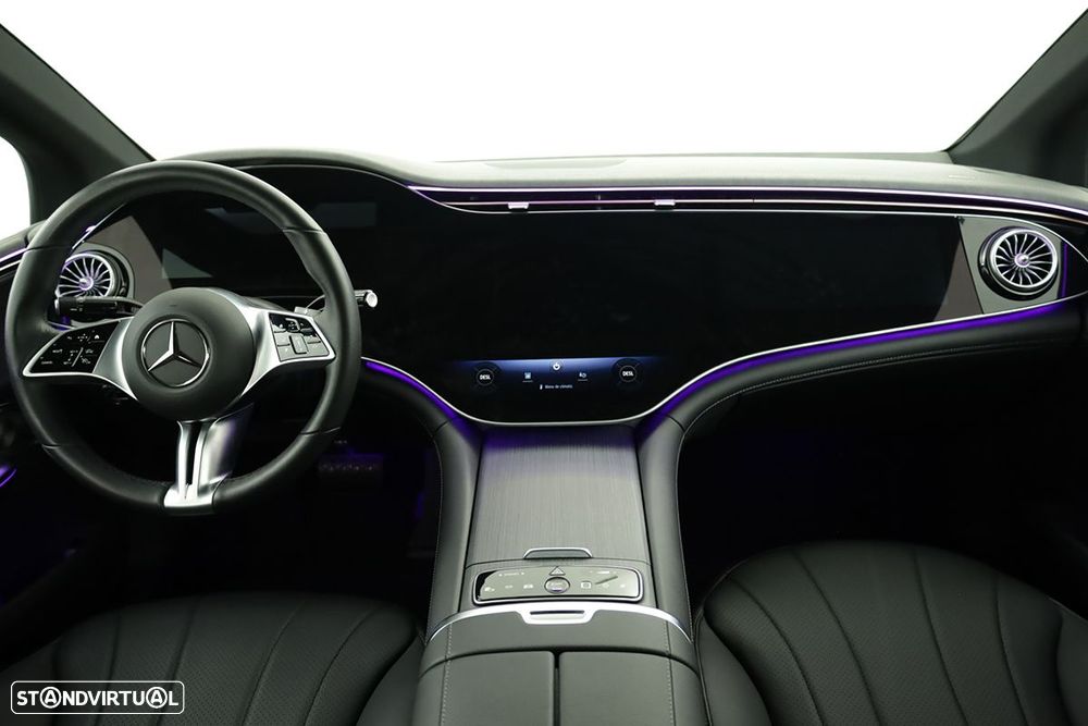 Mercedes-Benz EQE 300 - 8