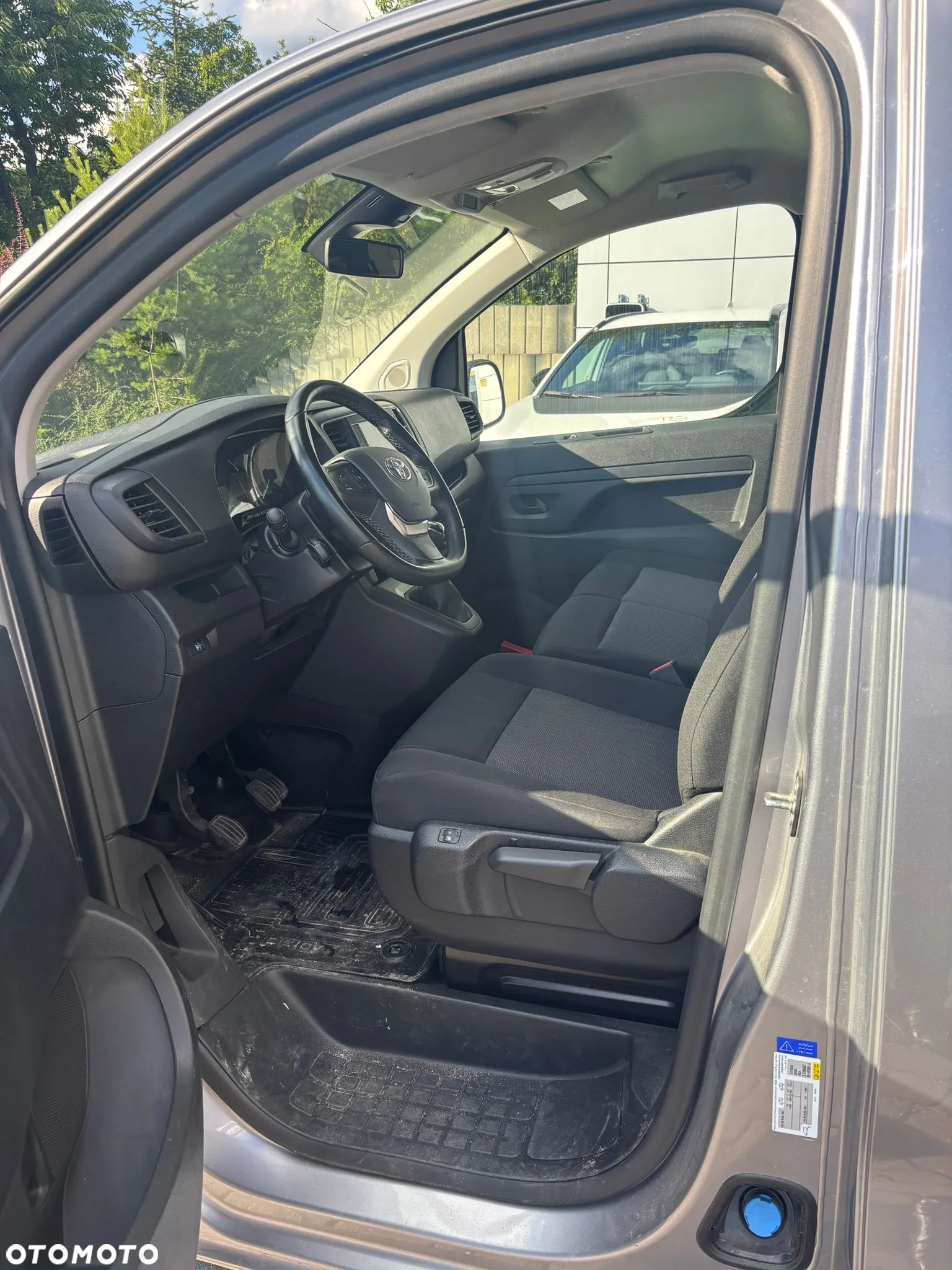 Toyota Proace - 11