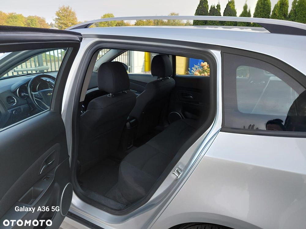 Chevrolet Cruze 1.6 LT - 10