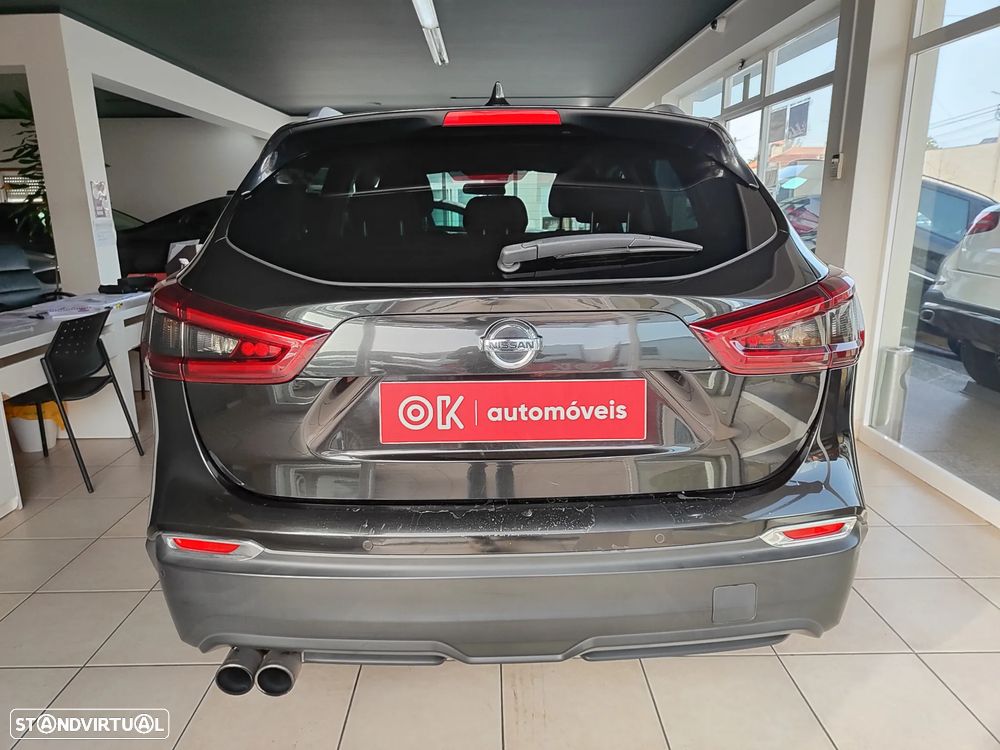 Nissan Qashqai 1.5 dCi N-Connecta RS+PS - 9
