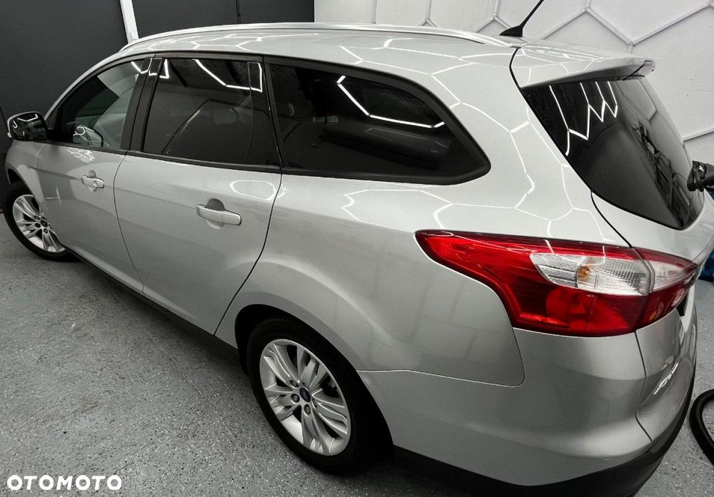 Ford Focus - 16