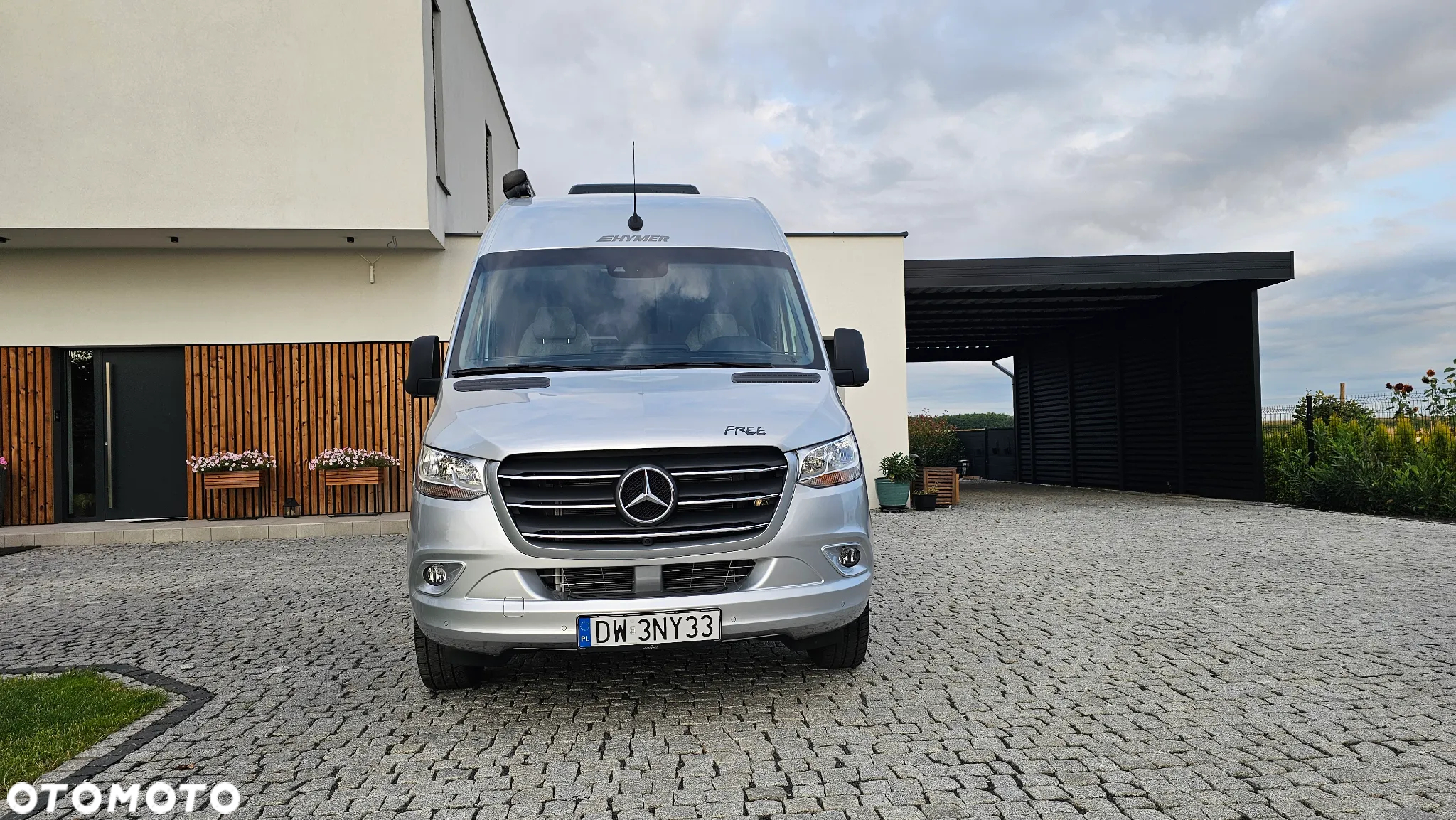 Mercedes-Benz Hymer - 5