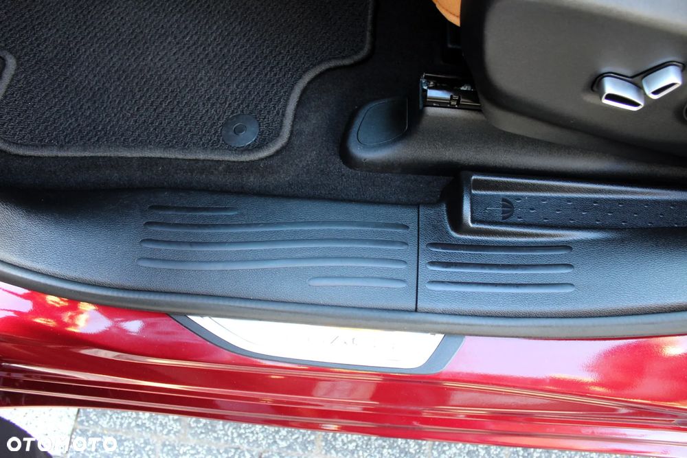 Chrysler Pacifica - 15