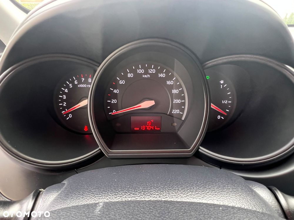 Kia Rio 1.2 Edition 7 - 24