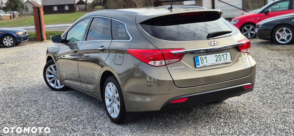 Hyundai i40 i40cw 1.7 CRDi Fifa World Cup Edition - 3