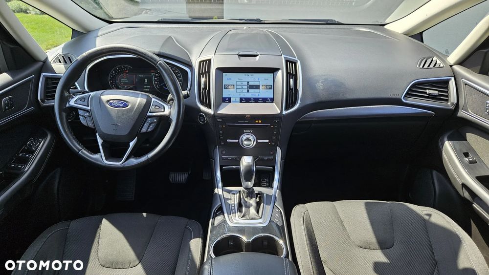 Ford S-Max - 9