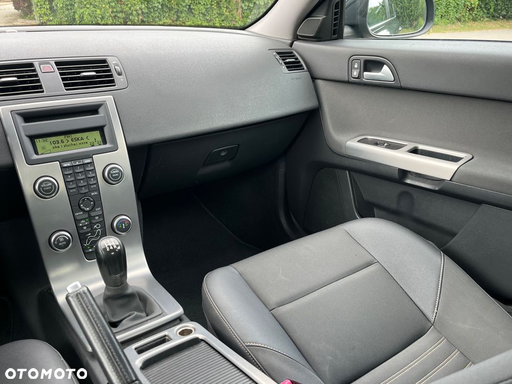 Volvo S40 1.8 Momentum - 7