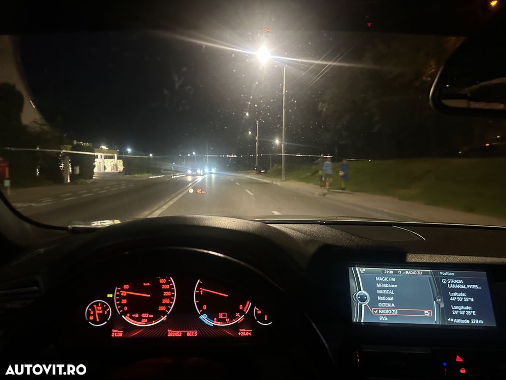 BMW Seria 5 520d - 6