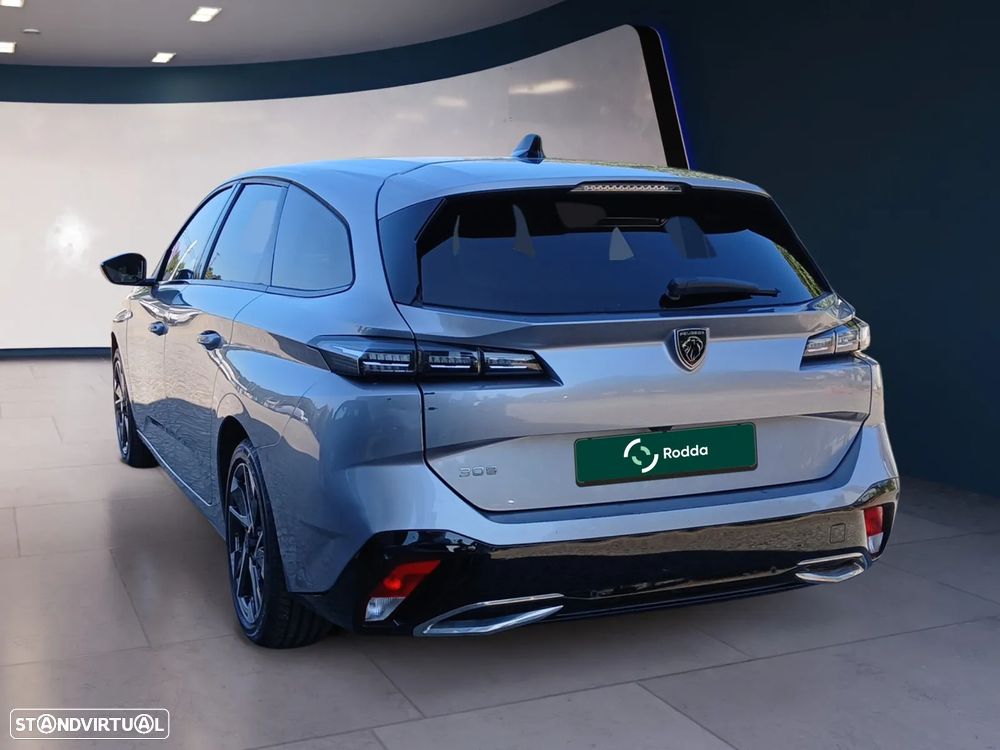 Peugeot 308 SW 1.2 PureTech Allure EAT8 - 8