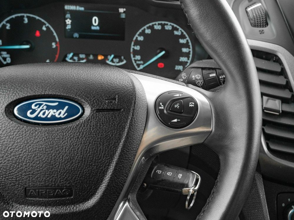 Ford Transit Connect - 18