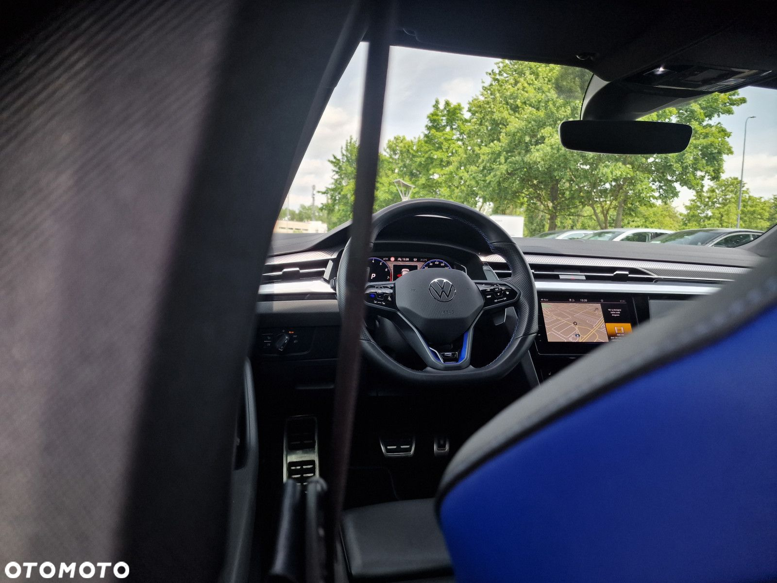 Volkswagen Arteon 2.0 TSI 4Motion R DSG - 19