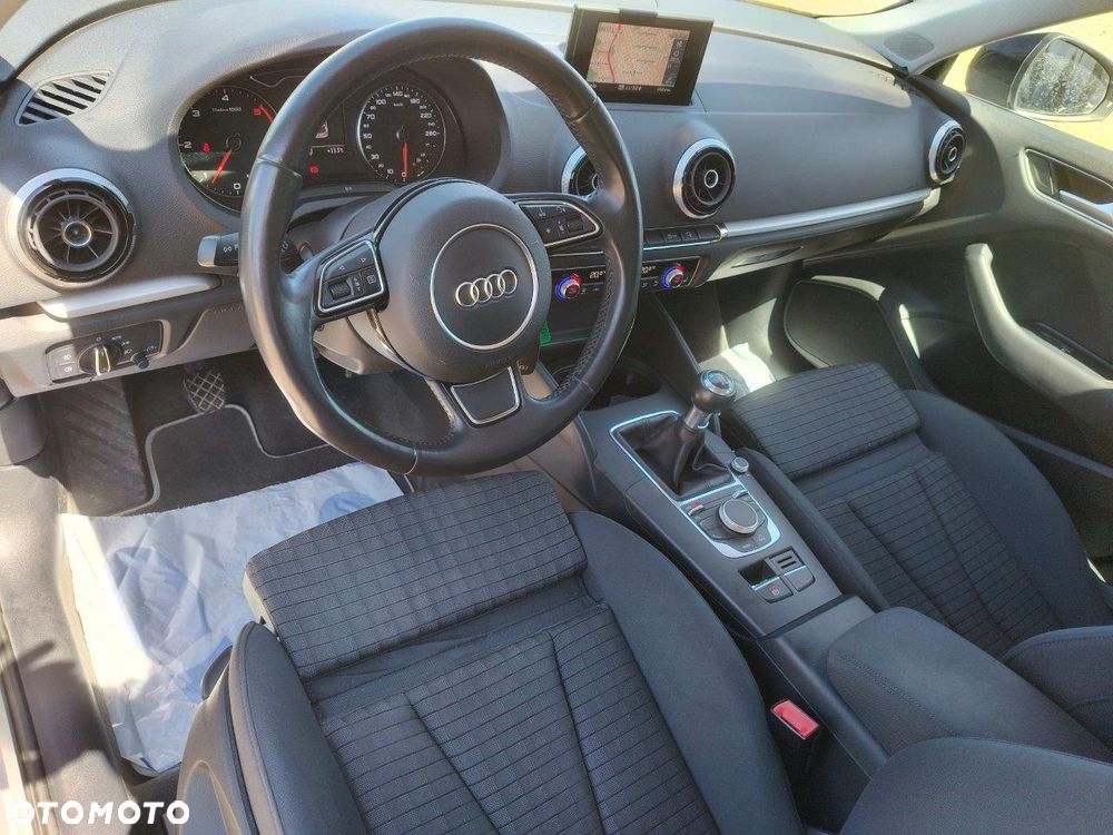 Audi A3 Sportback 2.0 TDI (clean diesel) Attraction - 23