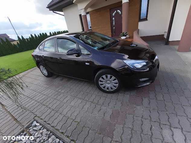 Opel Astra 2015 photo 3