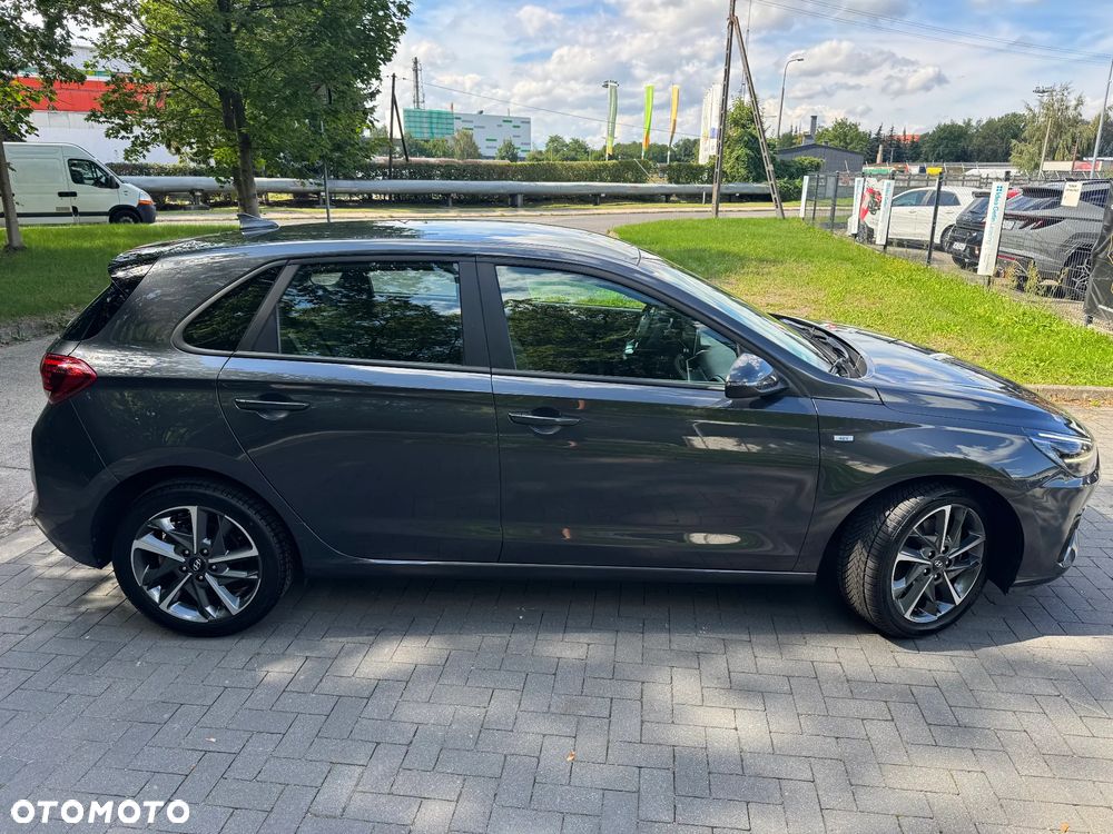 Hyundai i30 1.5 T-GDI 48V-Hybrid DCT Prime - 9