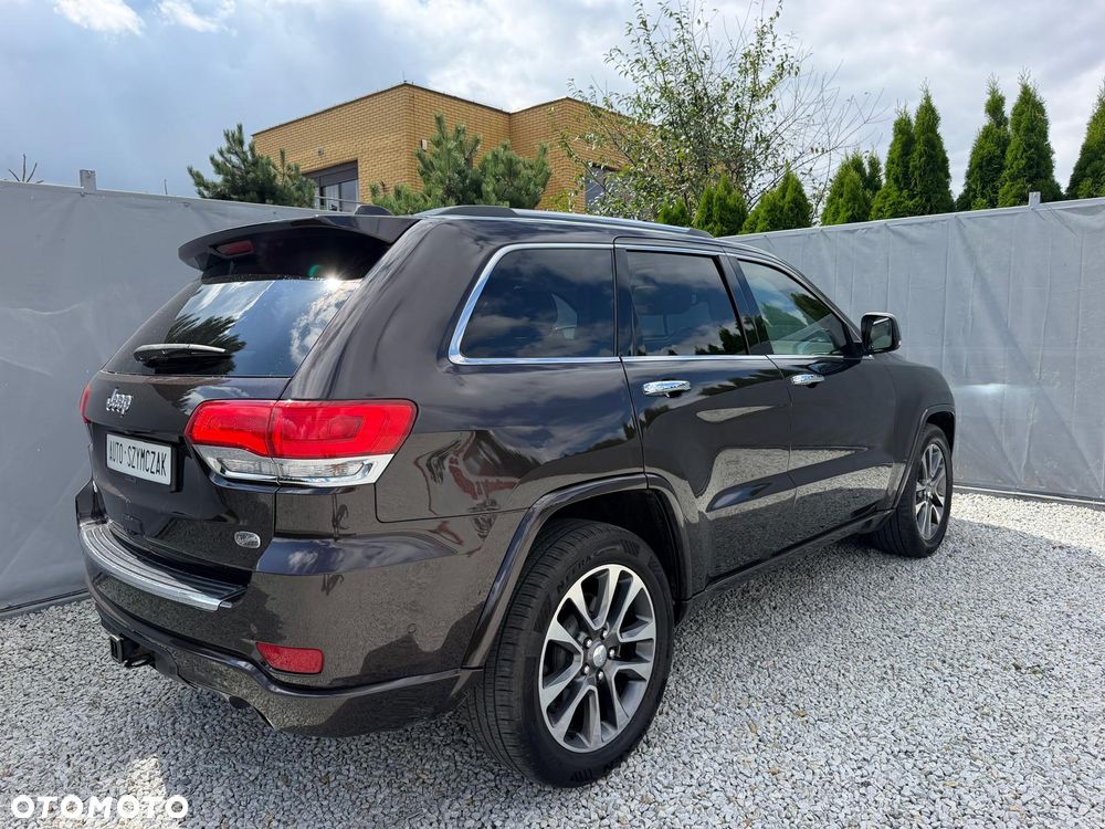 Jeep Grand Cherokee 5.7 V8 Overland - 19