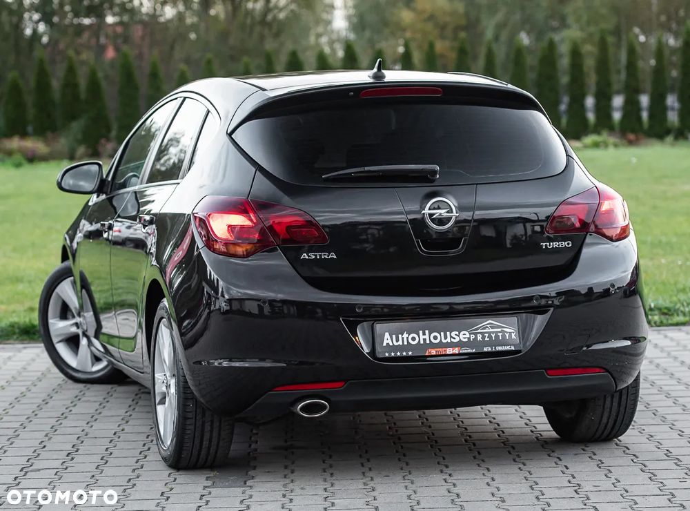 Opel Astra 1.4 Turbo Design Edition - 14