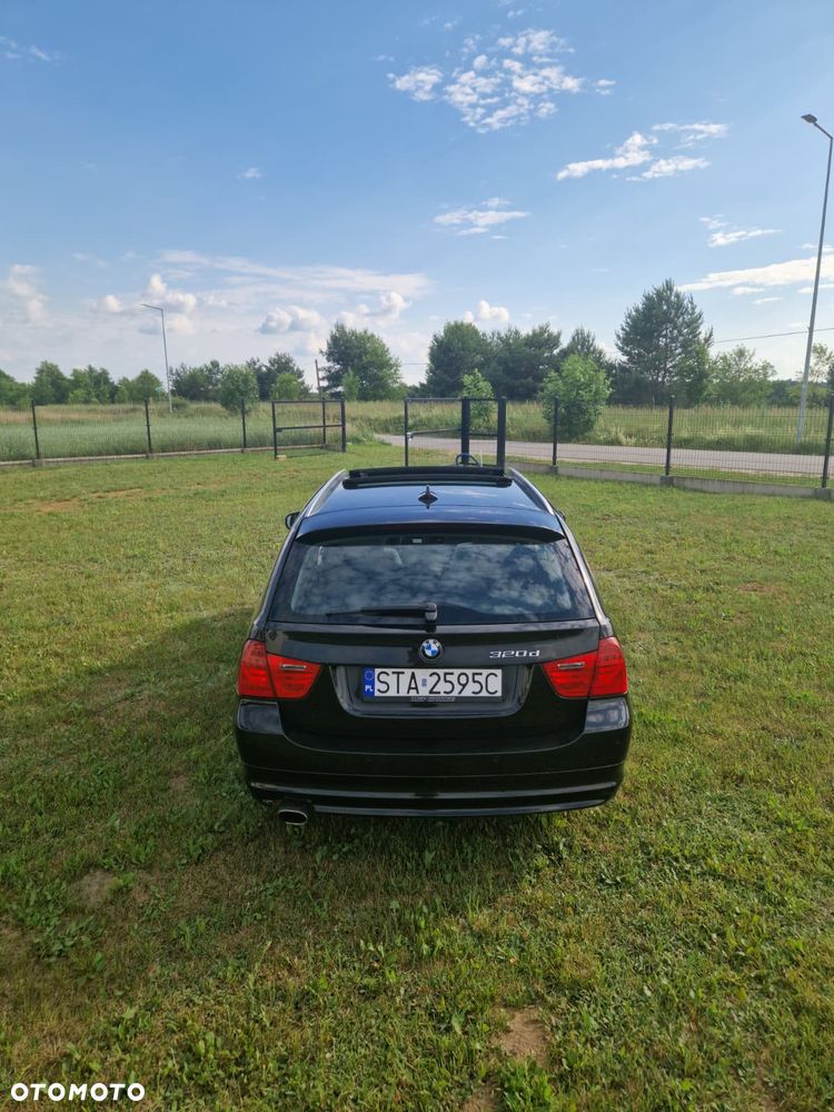 BMW Seria 3 320d - 5