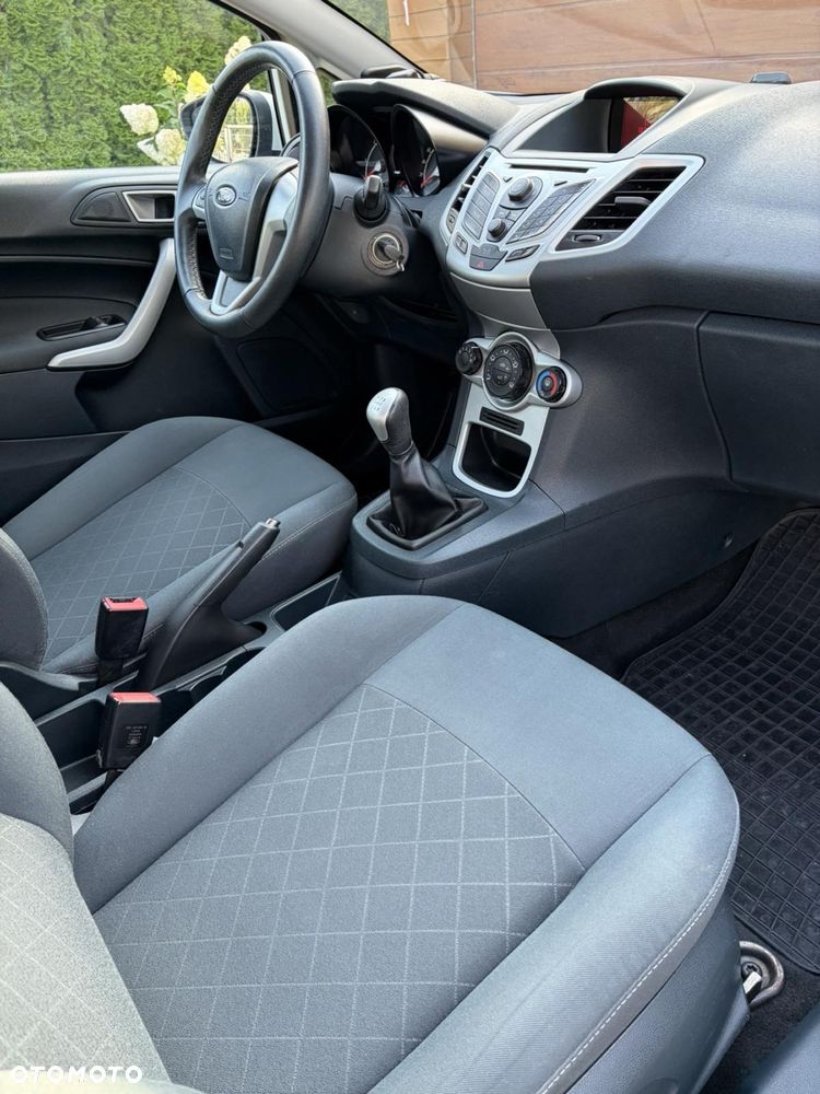 Ford Fiesta - 7