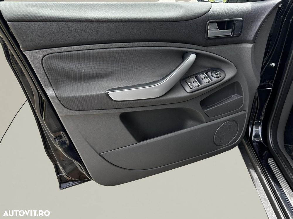 Ford Kuga 2.0 TDCi Titanium - 26