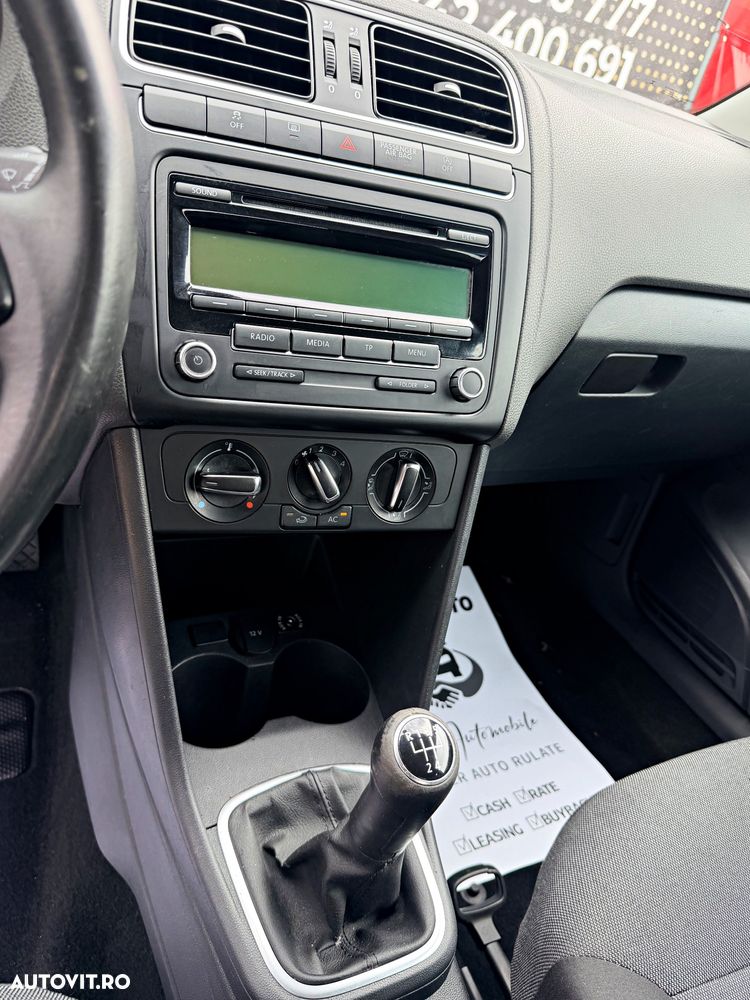 Volkswagen Polo 1.6 TDI Comfortline - 9