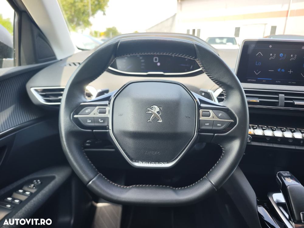 Peugeot 3008 1.2 PureTech Turbo S&S EAT8 Active - 22