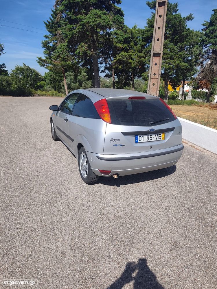 Ford Focus 1.8 TDdi Trend - 2