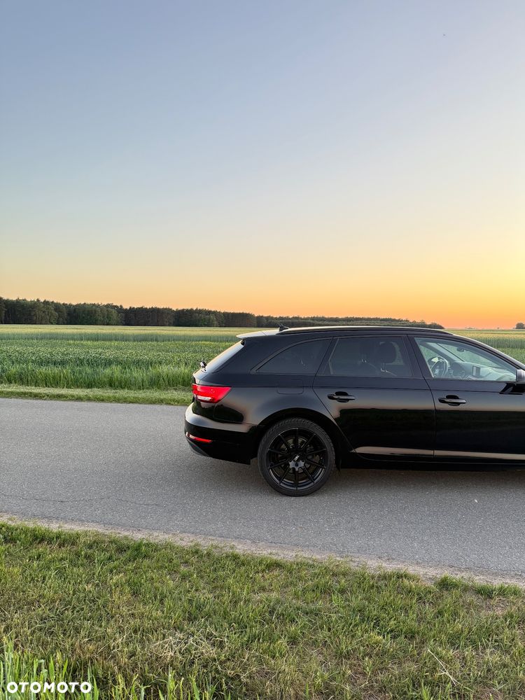 Audi A4 Avant 2.0 TDI S tronic - 8